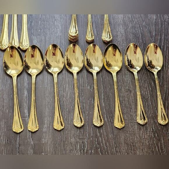Hampton Silversmiths Versailles 235 Flatware 24kt Gold Plated lot of 48 pieces‎ - Picture 14 of 15